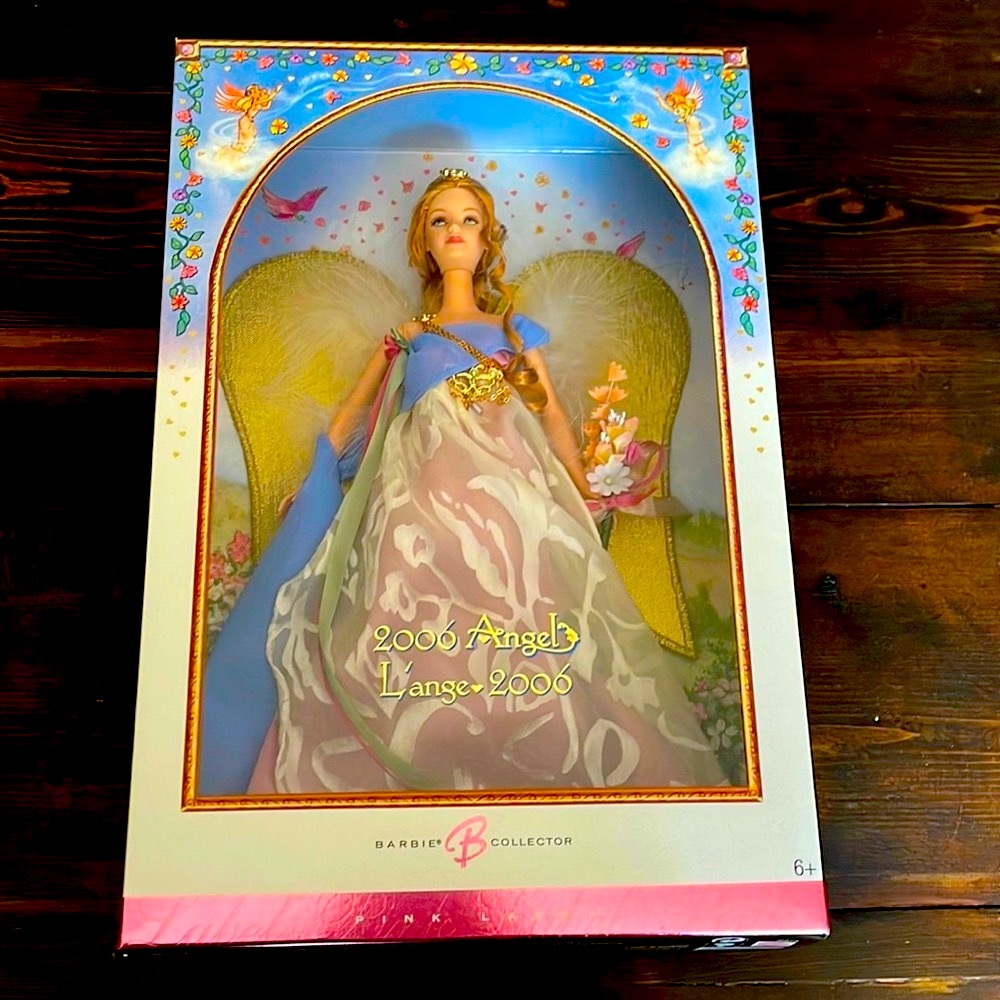 2006 Angle Barbie Vintage collectable